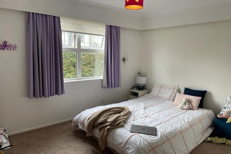 Photo of property in 1/206 Onewa Road, Birkenhead, Auckland, 0626