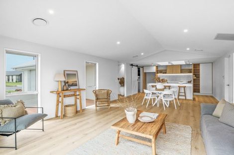 Photo of property in 5 Mills Road, Marshland, Christchurch, 8051