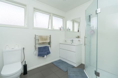 Photo of property in 143a Avalon Drive, Nawton, Hamilton, 3200