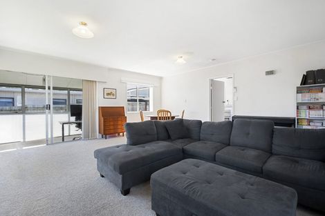 Photo of property in 3/180 Bayswater Avenue, Bayswater, Auckland, 0622