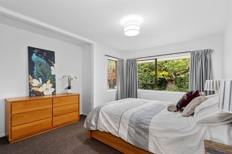 Photo of property in 242 Memorial Avenue, Burnside, Christchurch, 8053
