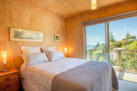 Photo of property in 15 The Esplanade, Raumati South, Paraparaumu, 5032