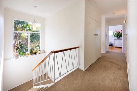 Photo of property in 34 Marlborough Avenue, Glenfield, Auckland, 0629