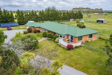 Photo of property in 2243 Tram Road, West Eyreton, Rangiora, 7475