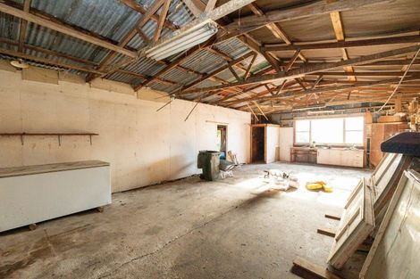 Photo of property in 9 Front Miranda Road, Waitakaruru, Thames, 3576