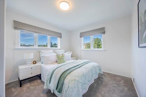 Photo of property in 23 Korotaha Terrace, Rothesay Bay, Auckland, 0630
