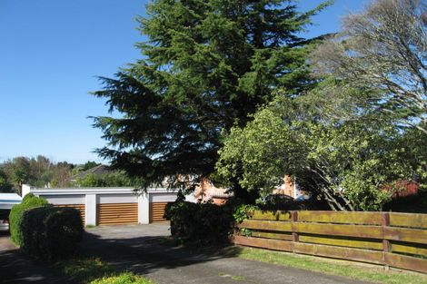 Photo of property in 2/7 Portadown Avenue, Pakuranga Heights, Auckland, 2010