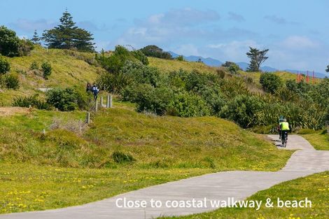 Photo of property in 5 Kakariki Lane, Waiwhakaiho, New Plymouth, 4312