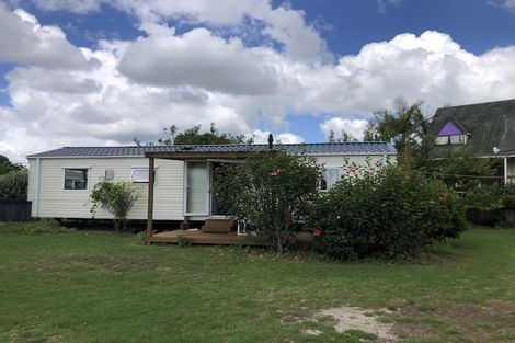 Photo of property in 10 Puriri Avenue, Kaiaua, Pokeno, 2473