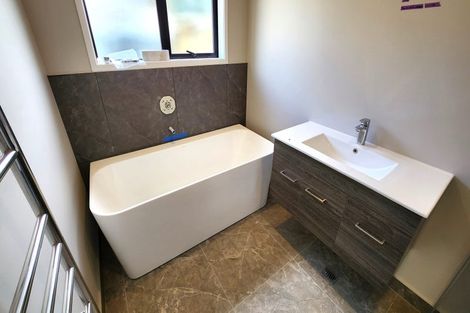 Photo of property in 4 Jonah Lomu Drive, Paerata, 2124