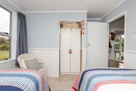 Photo of property in 40 Seaview Road, Herbertville, Dannevirke, 4970