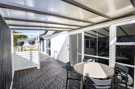 Photo of property in 71 Pipiroa Road, Ngatea, 3503