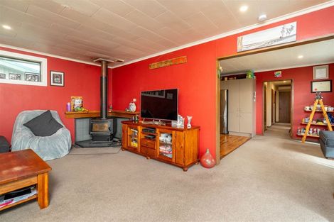 Photo of property in 15 Cross Street, Milton, 9220