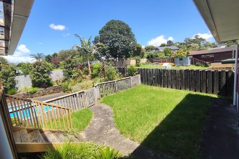 Photo of property in 4 King Richard Place, Browns Bay, Auckland, 0630