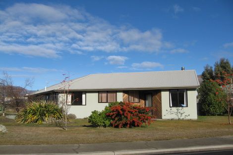 Photo of property in 25 Ragan Lane, Wanaka, 9305