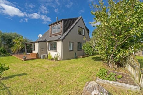 Photo of property in 15 Protea Crescent, Whitianga, 3510