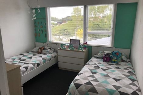 Photo of property in 52 Oranga Street, Westown, New Plymouth, 4310