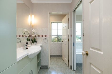 Photo of property in 204b Beach Road, Katikati, 3178