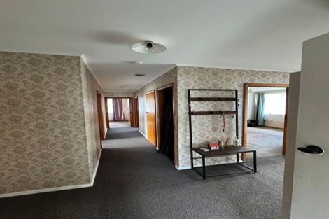 Photo of property in 12 Calvert Street, Papakura, 2110