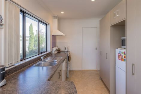 Photo of property in 2 Belle Maison Court, Levin, 5510