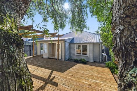Photo of property in 341 Barbadoes Street, Christchurch Central, Christchurch, 8011