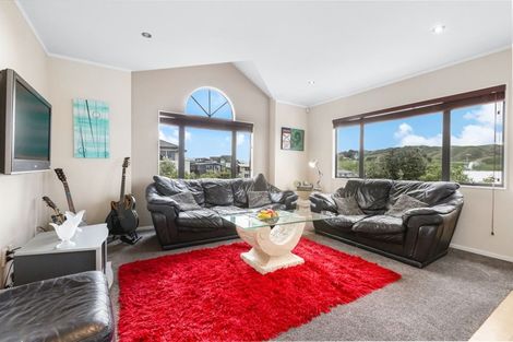 Photo of property in 24 Saint Ives Drive, Camborne, Porirua, 5026