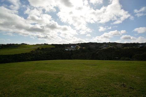 Photo of property in 6 Rufina Way, Flat Bush, 2019