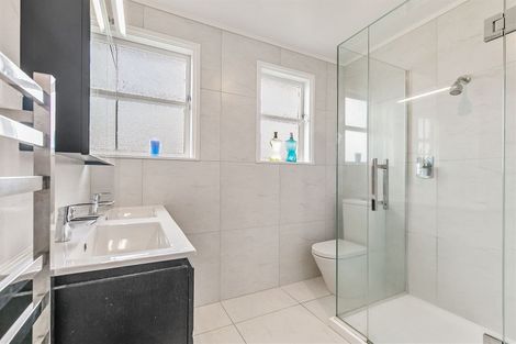 Photo of property in 41 Aliford Avenue, One Tree Hill, Auckland, 1061