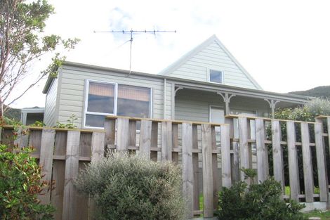Photo of property in 103 Thurleigh Grove, Karori, Wellington, 6012