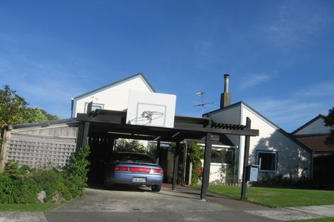 Photo of property in 15 The Quarterdeck, Whitby, Porirua, 5024