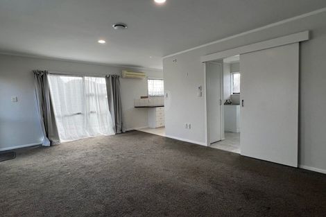 Photo of property in 1/1 Taikata Road, Te Atatu Peninsula, Auckland, 0610
