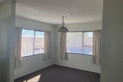 Photo of property in 1/27 Weetman Drive, Browns Bay, Auckland, 0630