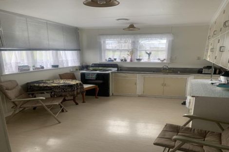 Photo of property in 60 Pukepapa Road, Marton, 4710