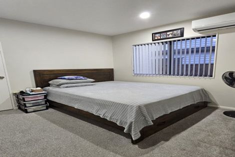 Photo of property in 24 Survila Street, Takanini, 2110