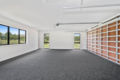 Photo of property in 22 Lacebark Drive, Kinloch, Taupo, 3377