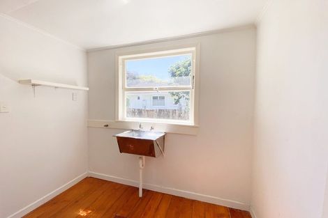 Photo of property in 2/228 Church Street, Onehunga, Auckland, 1061