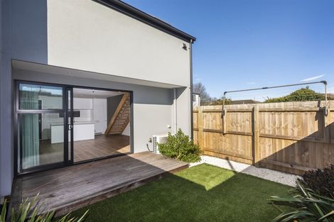 Photo of property in 5/23 Hills Road, Edgeware, Christchurch, 8013