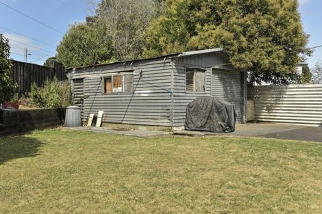 Photo of property in 2 Margaret Avenue, Mount Albert, Auckland, 1025