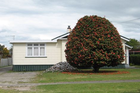 Photo of property in 14 Uta Street, Utuhina, Rotorua, 3015