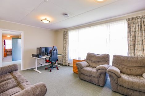 Photo of property in 38 Folkestone Drive, Flaxmere, Hastings, 4120