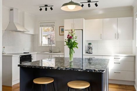Photo of property in 11 Keats Terrace, Leamington, Cambridge, 3432
