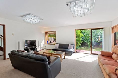 Photo of property in 2/14 Glandovey Road, Fendalton, Christchurch, 8052