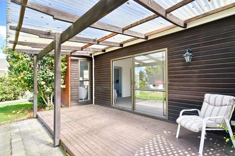 Photo of property in 6 Omega Place, Casebrook, Christchurch, 8051