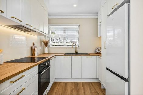 Photo of property in 49c Bay Street, Red Beach, 0932