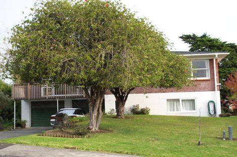 Photo of property in 79 Evelyn Road, Cockle Bay, Auckland, 2014
