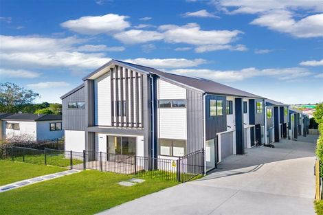 Photo of property in 1/2 Wood Street, Papakura, 2110