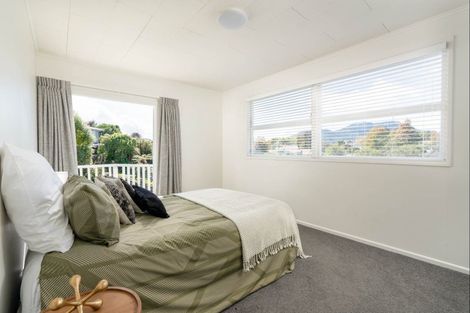 Photo of property in 6 Liston Avenue, Hilltop, Taupo, 3330