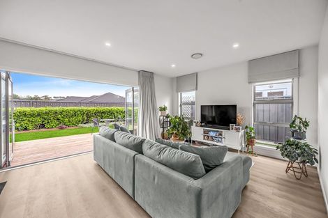 Photo of property in 47 Pelorus Avenue, Poraiti, Napier, 4112