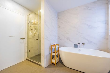 Photo of property in 27 Coast Garden Drive, Hobsonville, Auckland, 0616