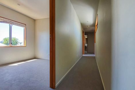 Photo of property in 17a Brockworth Place, Riccarton, Christchurch, 8011